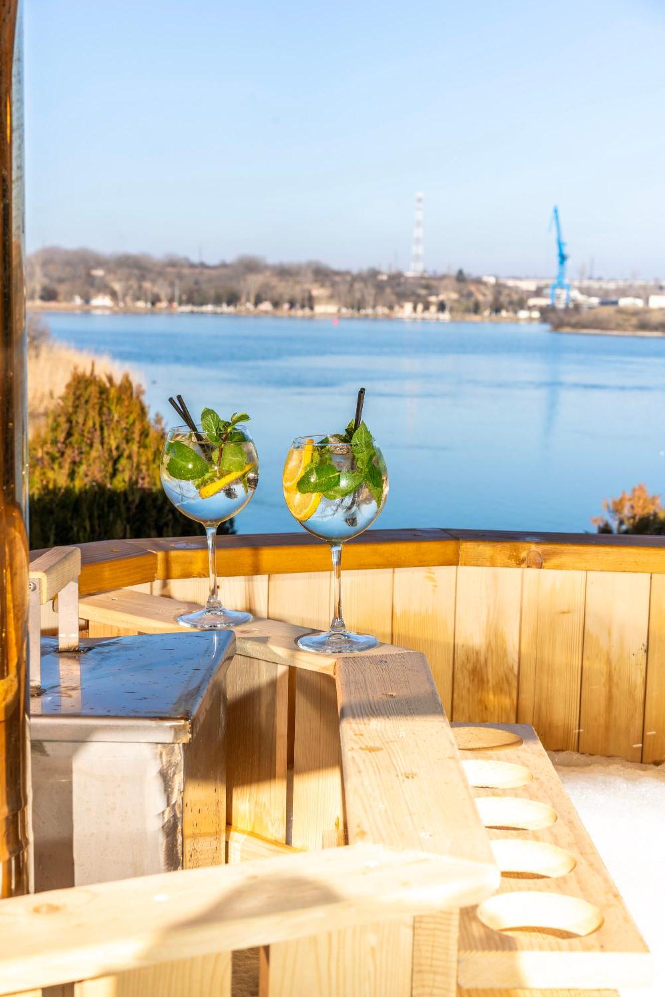 Lifeharbour Limanu Hotel Kültér fotó