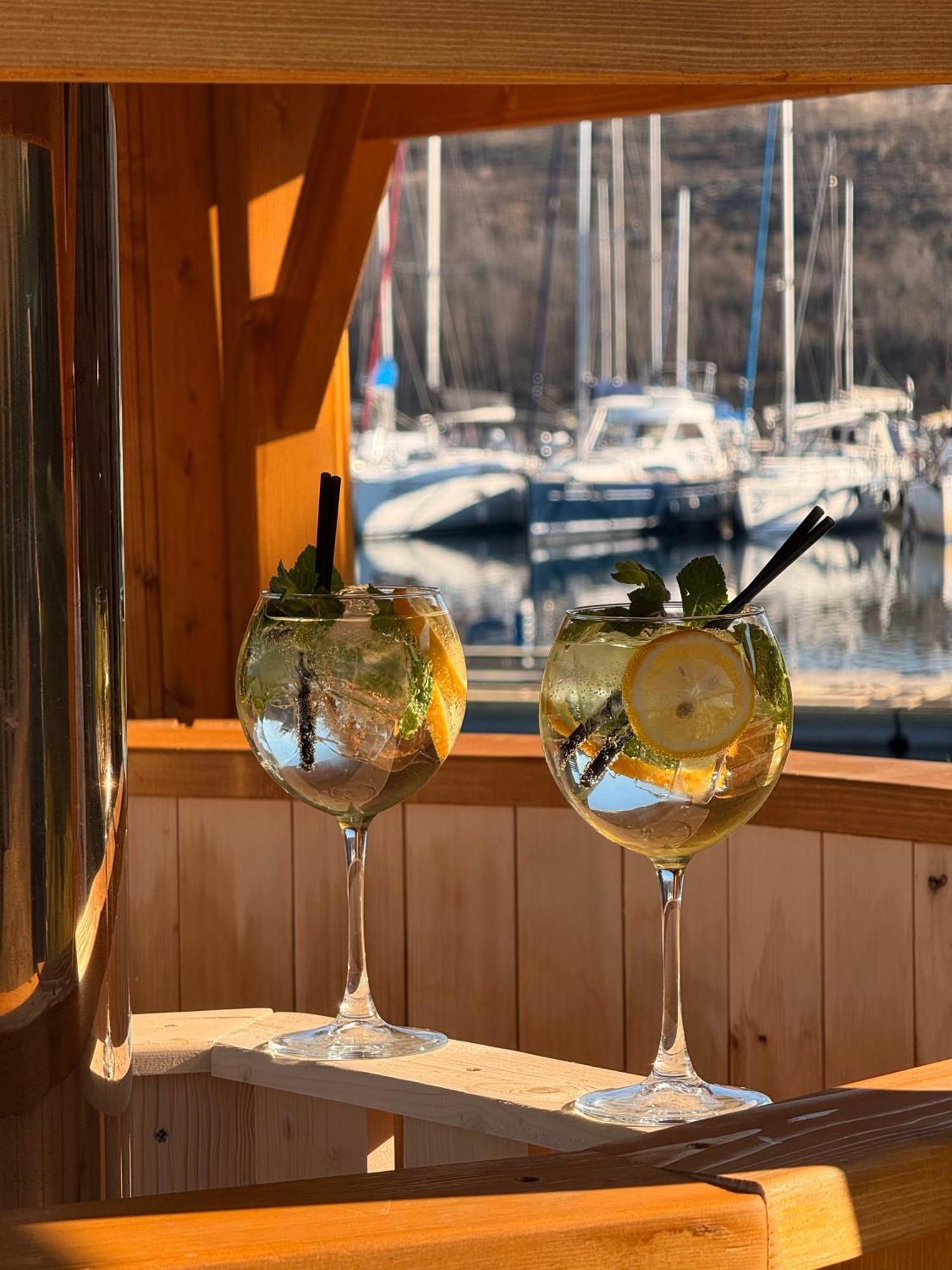 Lifeharbour Limanu Hotel Kültér fotó